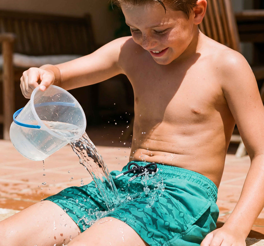 Bañador para niños Arthur Tuna con reactivo al agua con estampado de atunes al mojarse