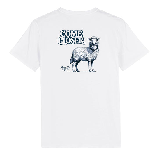 Camiseta Come Closer estampado lobo disfrazado de oveja — vista trasera — fm-content:1o20G23veo13IWuxX9hZbr_eKTP_691gs